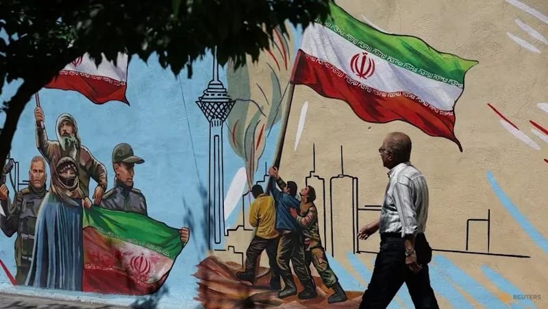 US-Präsident Donald Trump und der iranische Präsident unterzeichneten am Mittwoch (17. Juni) ein Abkommen zur Beendigung des Nahostkrieges. Teheran erklärte sich bereit, sein angereichertes Uran zu verdünnen und erhält im Gegenzug umfangreiche Wirtschaftshilfen